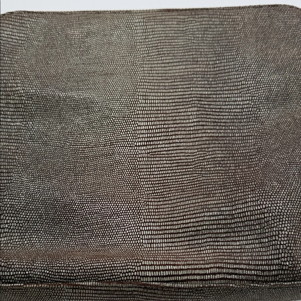 India Hicks‎ Inside Clutch Island Gecko  NWOT